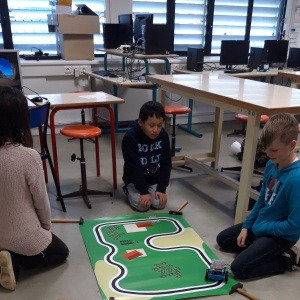 Robot suiveur de ligne noire